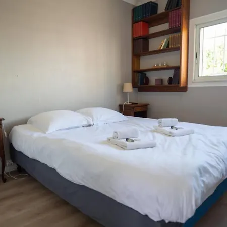 Magnificent Close To The With Sea View Lägenhet Antibes