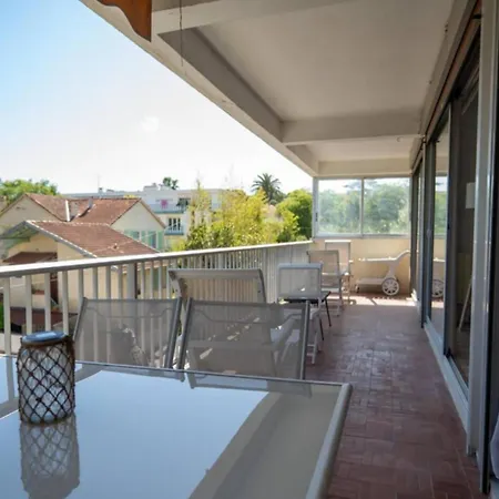 Magnificent Close To The With Sea View Apartamento