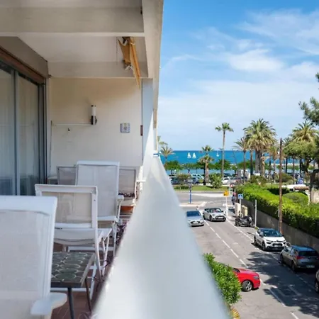 Magnificent Close To The With Sea View Lägenhet Antibes