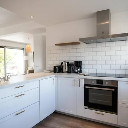 Apartamento Magnificent Close To The With Sea View Antibes